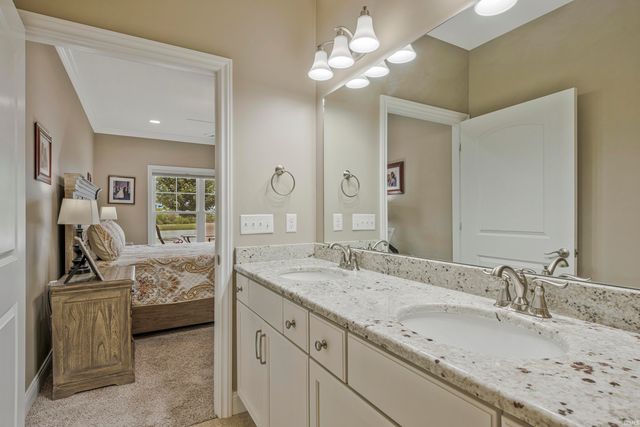 9354 Oak Point, Newburgh, IN 47630