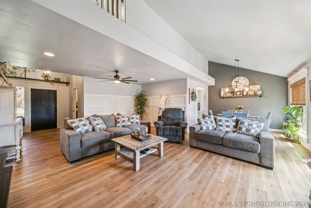 10594 E Birch Street, Claremore, OK 74019