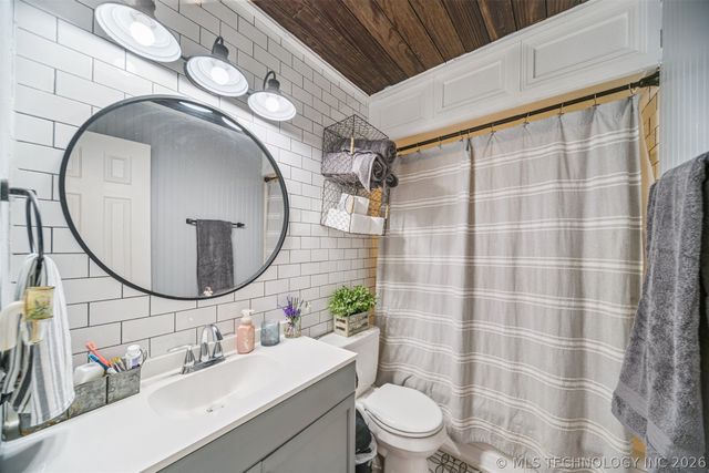 10594 E Birch Street, Claremore, OK 74019