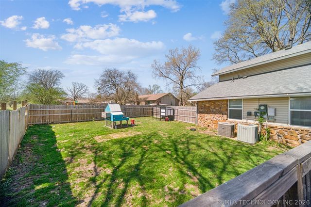 10594 E Birch Street, Claremore, OK 74019