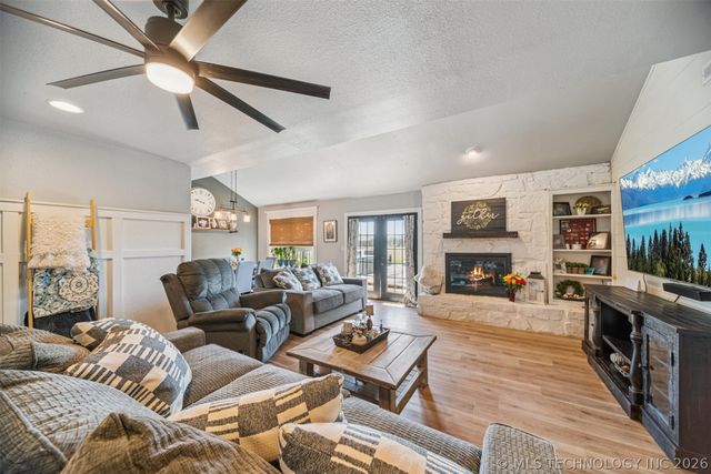 10594 E Birch Street, Claremore, OK 74019