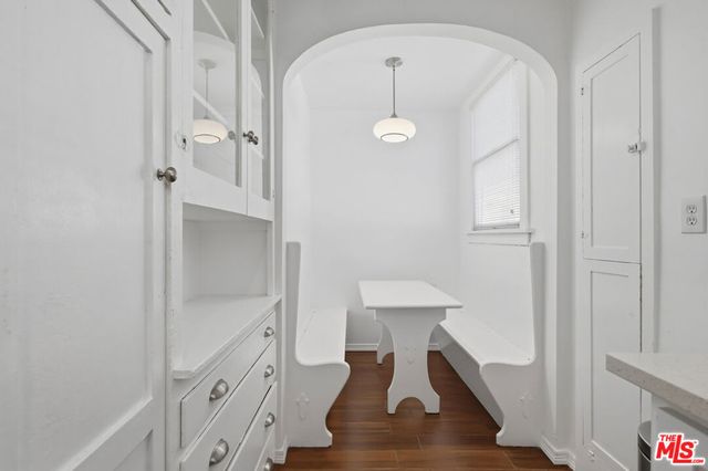 4407 Melbourne Avenue, Los Angeles, CA 90027