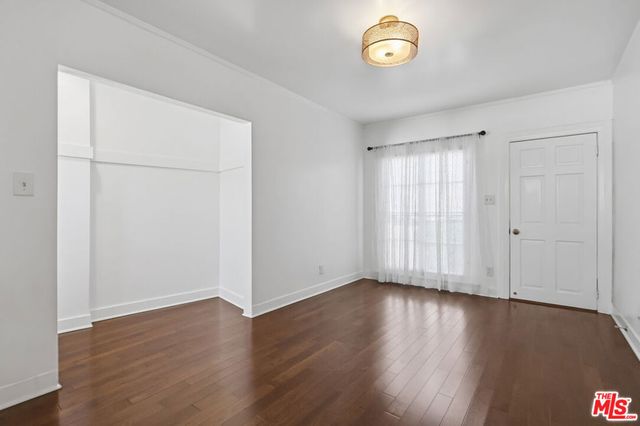 4407 Melbourne Avenue, Los Angeles, CA 90027