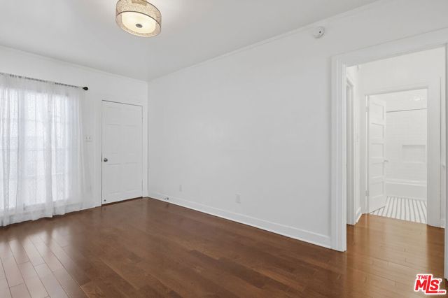 4407 Melbourne Avenue, Los Angeles, CA 90027
