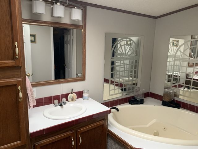 4107 Trousdale Lane, Columbia, TN 38401