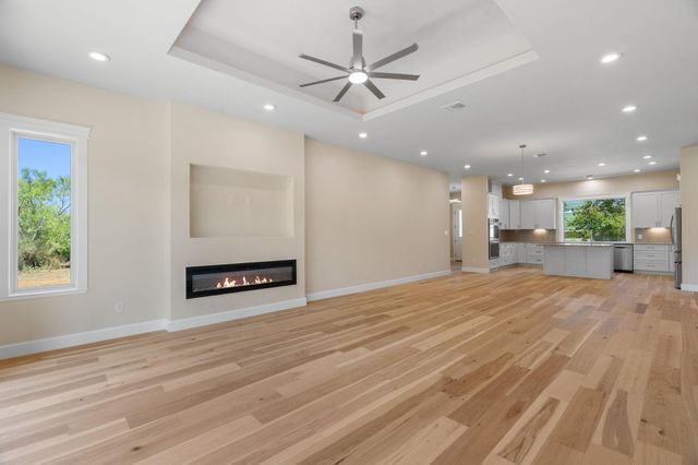 1399 Hi CIR S, Horseshoe Bay, TX 78657