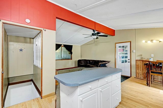 120 S Irving Avenue, Rush City, MN 55069