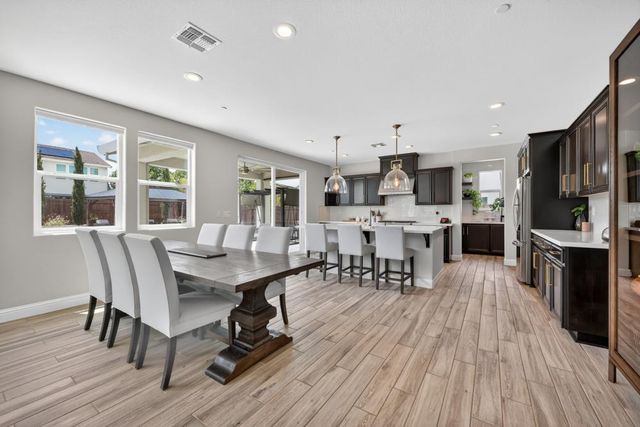3047 Anastasia Way, Lincoln, CA 95648