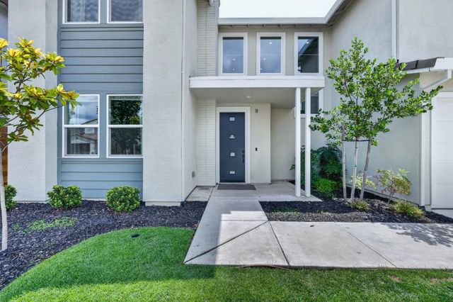 3047 Anastasia Way, Lincoln, CA 95648