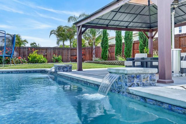 3047 Anastasia Way, Lincoln, CA 95648