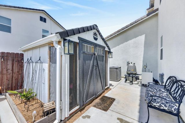 3047 Anastasia Way, Lincoln, CA 95648