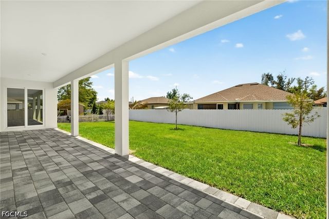 2212 NW 1st PL, Cape Coral, FL 33993