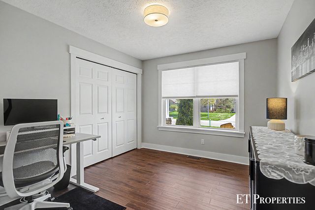 6213 Sheldon Drive, Georgetown Twp, MI 49426