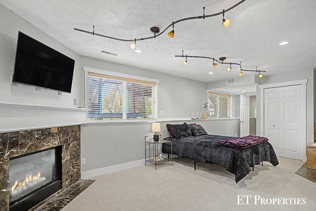 6213 Sheldon Drive, Georgetown Twp, MI 49426