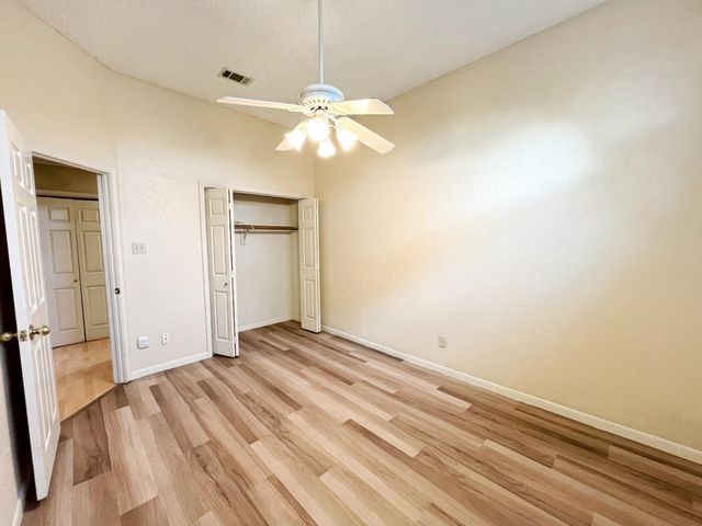 1513 Columbus Drive, Rowlett, TX 75089