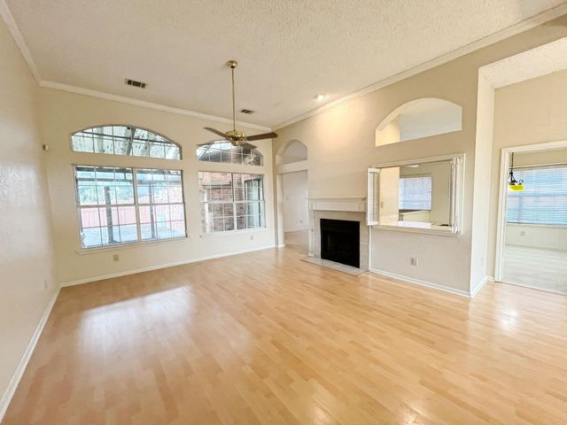 1513 Columbus Drive, Rowlett, TX 75089