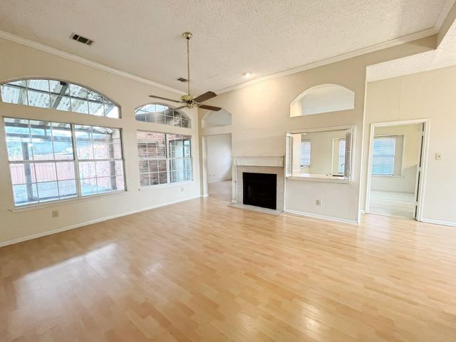 1513 Columbus Drive, Rowlett, TX 75089