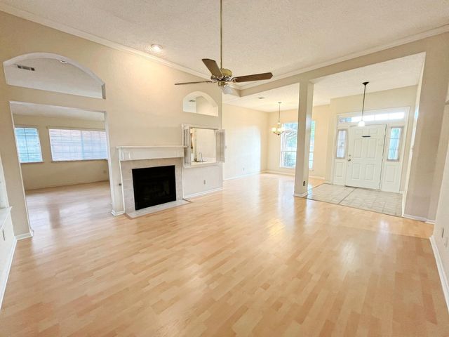 1513 Columbus Drive, Rowlett, TX 75089