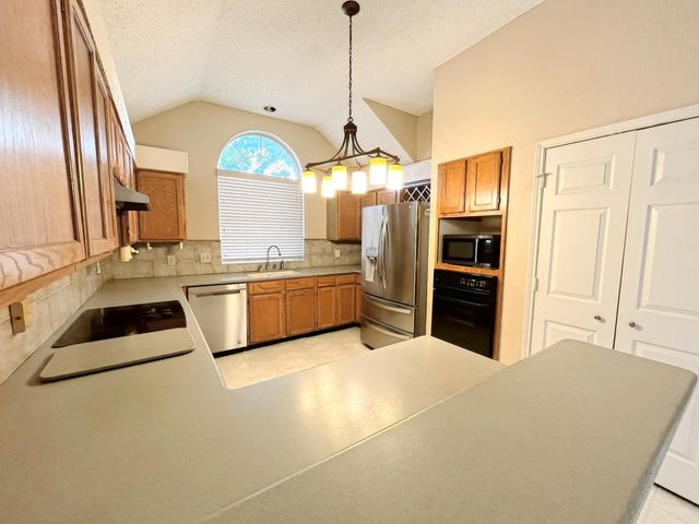 1513 Columbus Drive, Rowlett, TX 75089