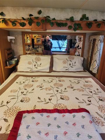 5684 SE 67th Ave, Okeechobee, FL 34974