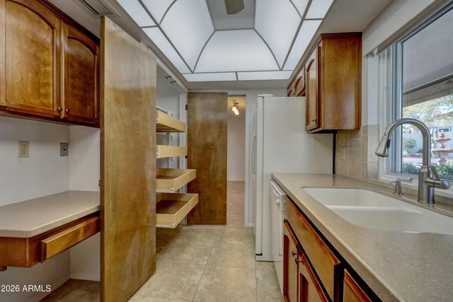 9413 S 47TH Street, Phoenix, AZ 85044