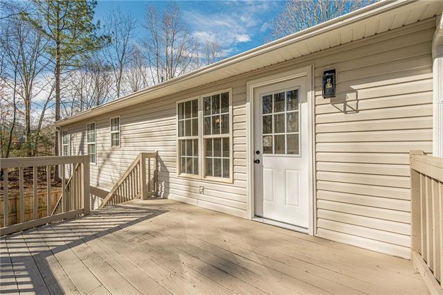 156 Dogwood Glen Drive, Aragon, GA 30104