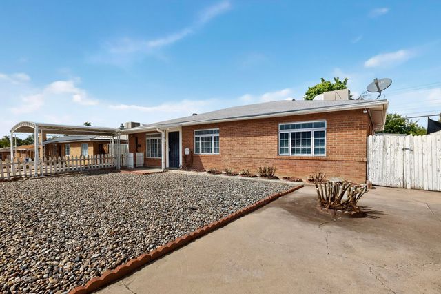 8623 MENAUL Boulevard NE, Albuquerque, NM 87112