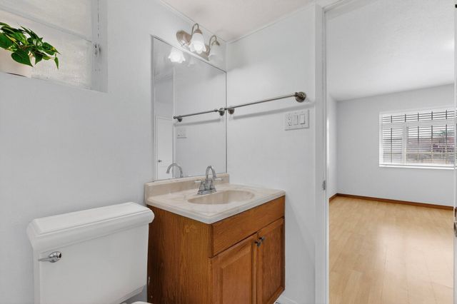 8623 MENAUL Boulevard NE, Albuquerque, NM 87112