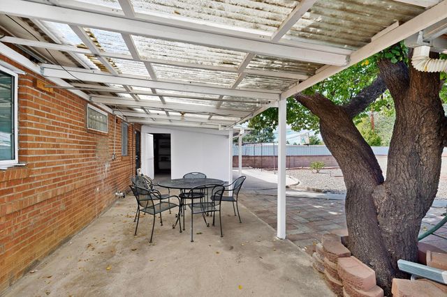 8623 MENAUL Boulevard NE, Albuquerque, NM 87112