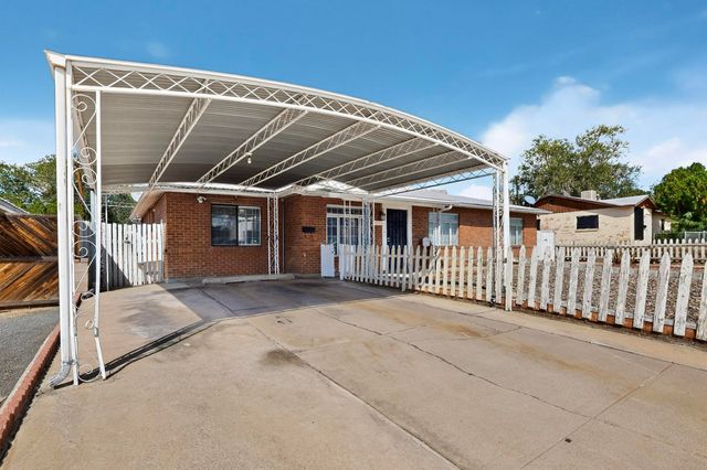 8623 MENAUL Boulevard NE, Albuquerque, NM 87112