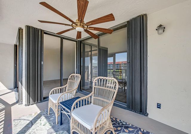 7020 Half Moon Circle 210, Hypoluxo, FL 33462