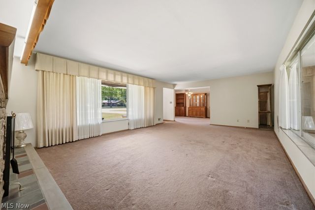 7988 Wright Road, Broadview Heights, OH 44147