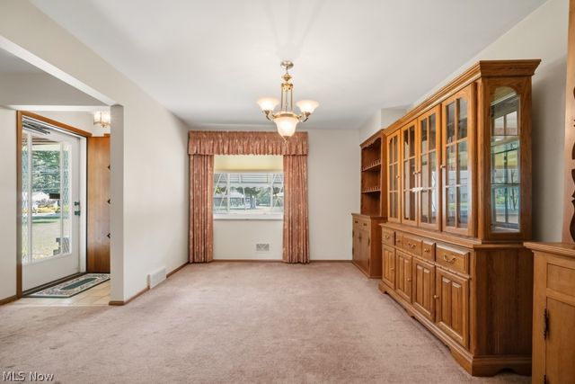 7988 Wright Road, Broadview Heights, OH 44147
