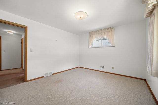 7988 Wright Road, Broadview Heights, OH 44147