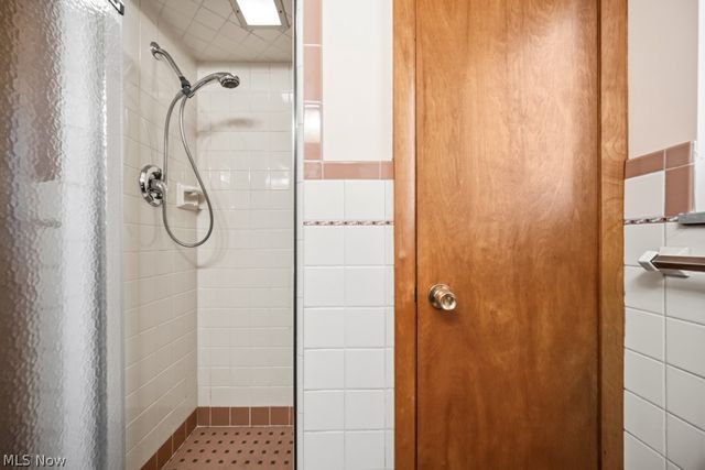7988 Wright Road, Broadview Heights, OH 44147