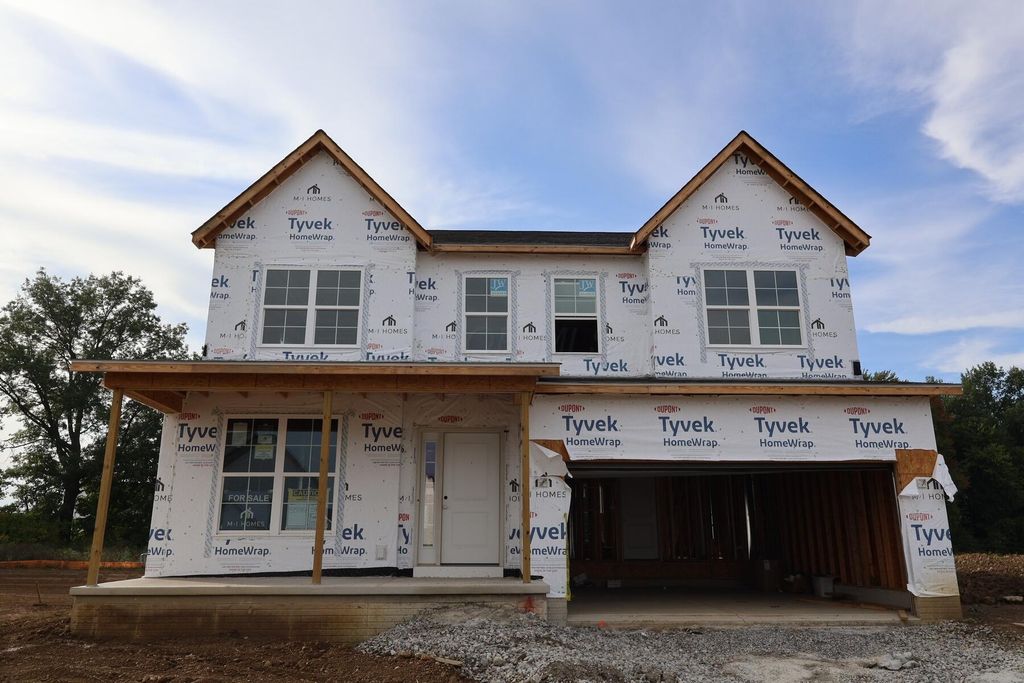 340 Royal Fern Lane, Lewis Center, OH 43035