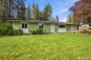 122 Raintree Loop SE, Rainier, WA 98576