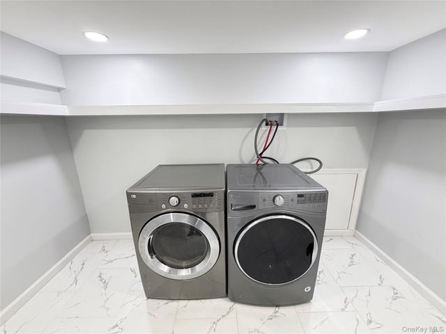993 Orlando Avenue, West Hempstead, NY 11552