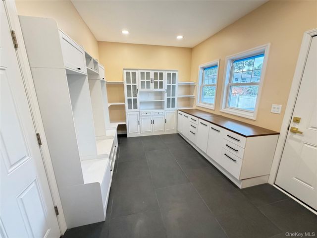 993 Orlando Avenue, West Hempstead, NY 11552