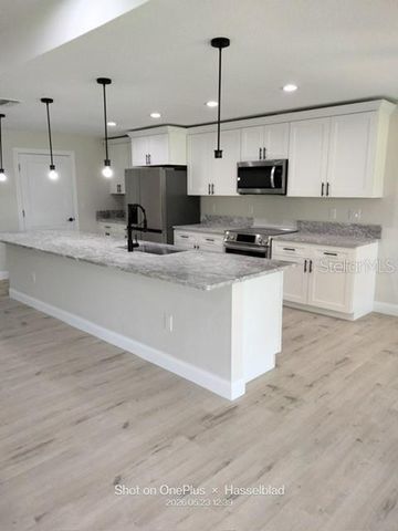 5859 FARMINGTON AVENUE, North Port, FL 34288