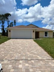 5859 FARMINGTON AVENUE, North Port, FL 34288