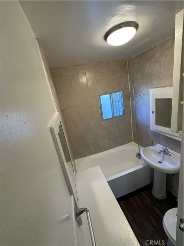 1101 Cherry Avenue, Long Beach, CA 90813