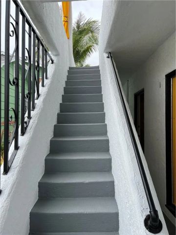 1101 Cherry Avenue, Long Beach, CA 90813