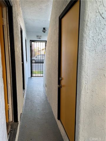 1101 Cherry Avenue, Long Beach, CA 90813