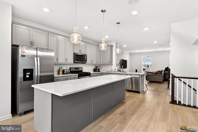 6512 GREENLEIGH, Middle River, MD 21220