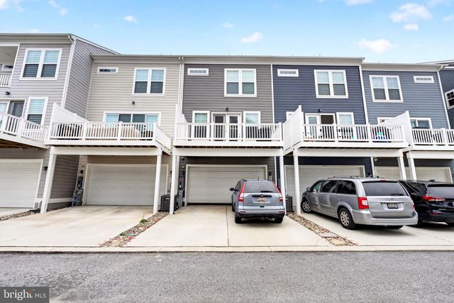 6512 GREENLEIGH, Middle River, MD 21220