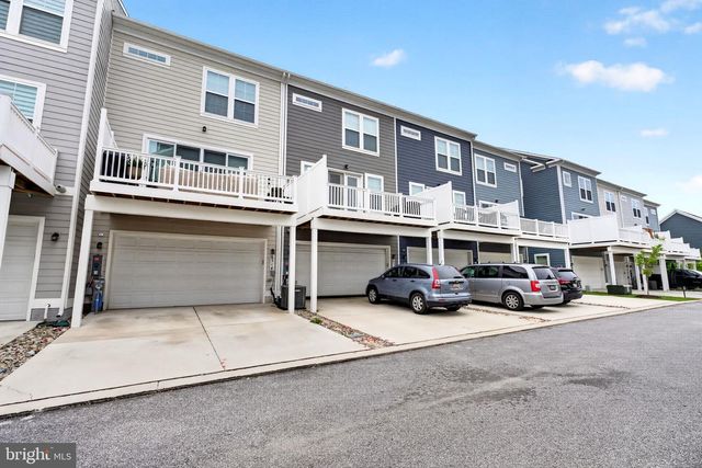 6512 GREENLEIGH, Middle River, MD 21220