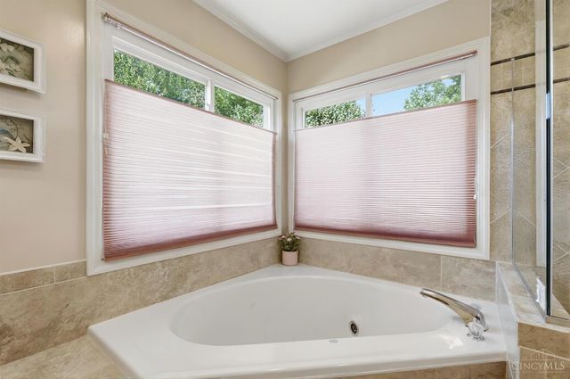 8420 Hambletonian Drive, Symmes Twp, OH 45249