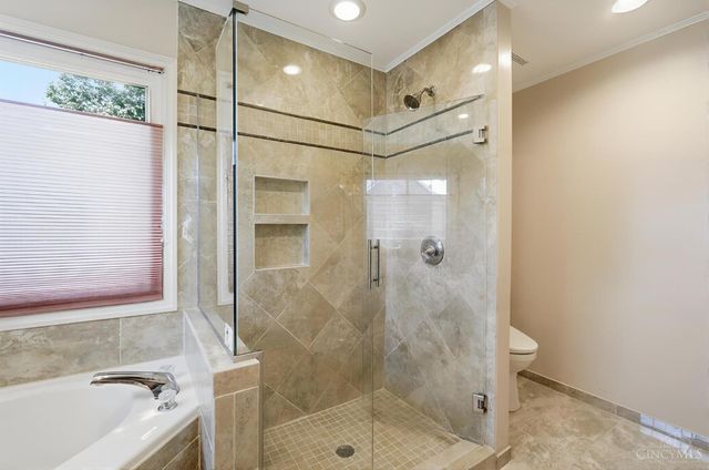8420 Hambletonian Drive, Symmes Twp, OH 45249