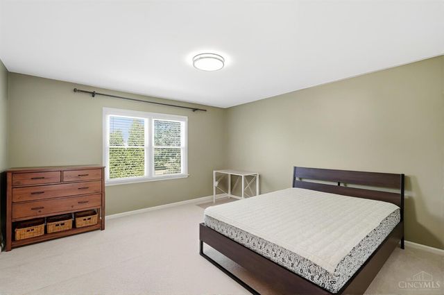 8420 Hambletonian Drive, Symmes Twp, OH 45249